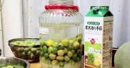 How to Make Umeshu, or Japanese Plum Wine [iPhone 4S/HD]